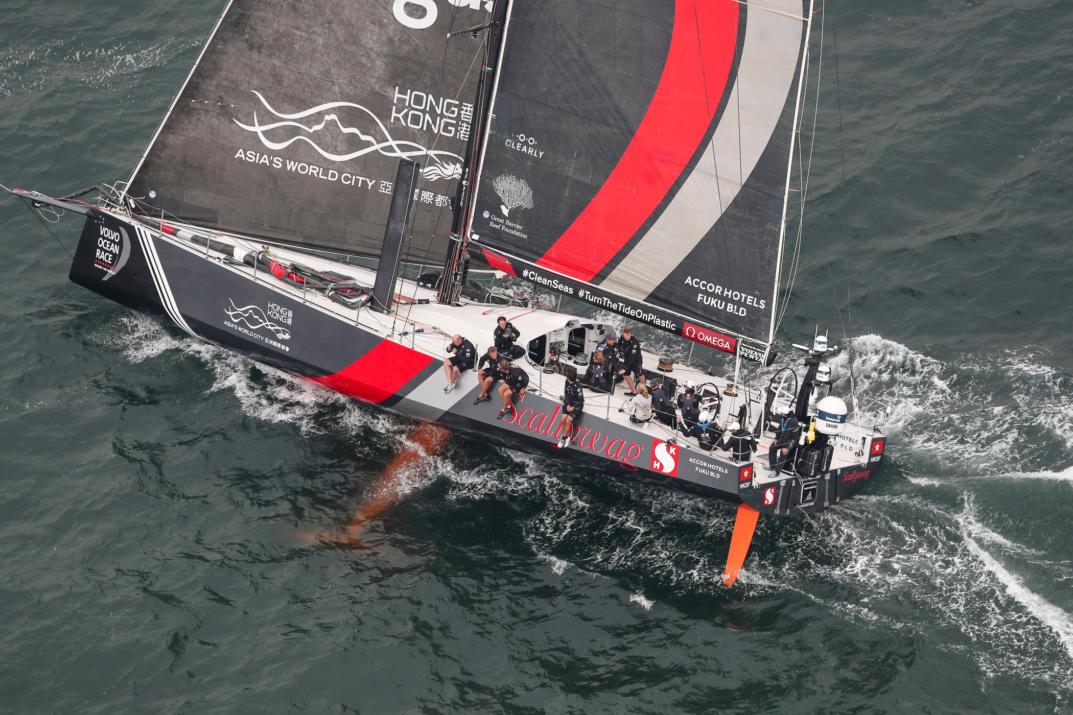 MAPFRE wins the Around Hong Kong Island Race